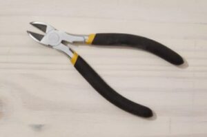 Las mejores herramientas eléctricas. Alicates de corte diagonal