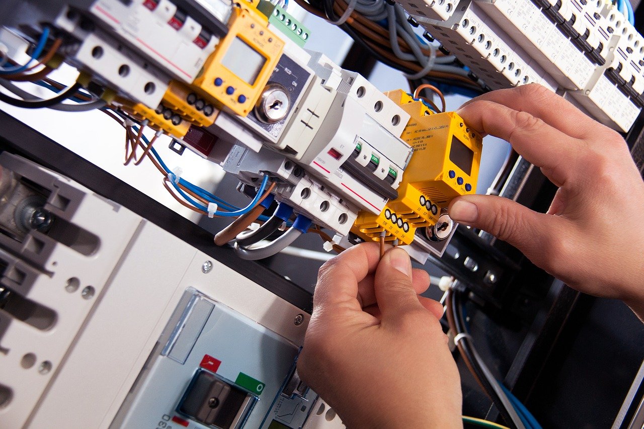 Electricistas en Pedernales