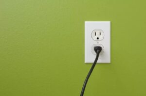 Conceptos básicos de electricidad. Tomacorrientes